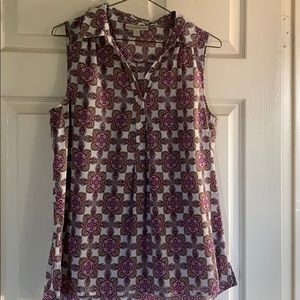 Sleeveless blouse